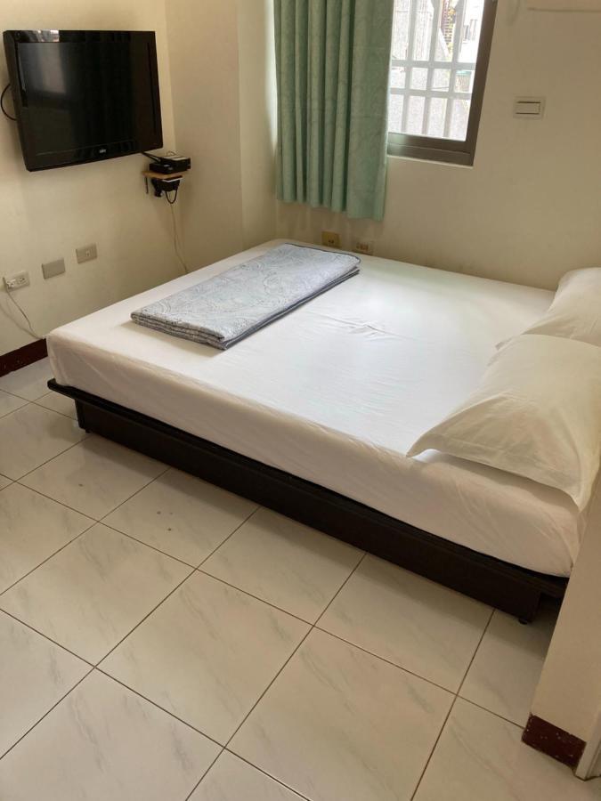 Apartament 台南 T Ainan Zewnętrze zdjęcie